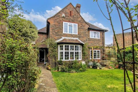 undefined, Morris Road, Lewes
