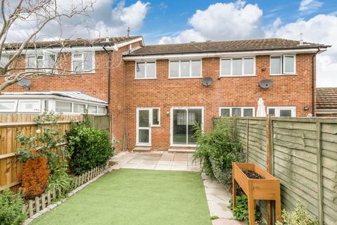 undefined, Petersham Close, Newport Pagnell MK16