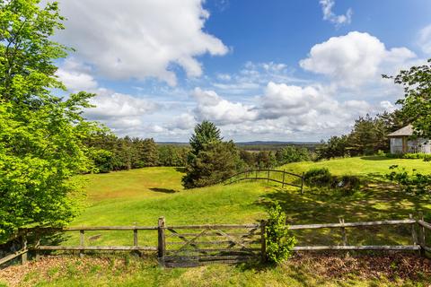 5 bedroom detached house for sale, Jumps Road, Churt, Farnham, Surrey, GU10