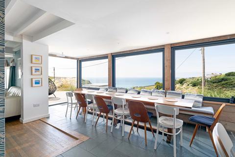 undefined, Mawgan Porth, Cornwall