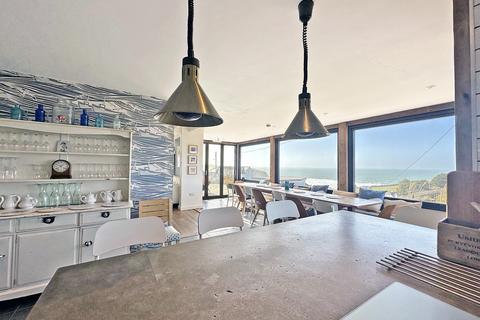 undefined, Mawgan Porth, Cornwall