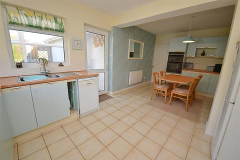 46 Millfields Close, Kilgetty, SA68 0SA