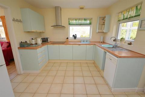 46 Millfields Close, Kilgetty, SA68 0SA