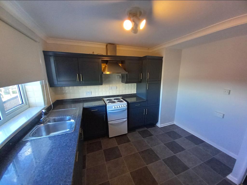 Dining kitchen