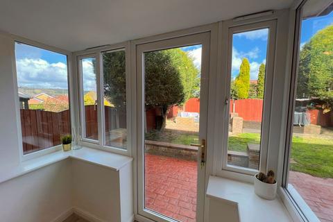 4 Alder Drive, Stalybridge, SK15 3GH