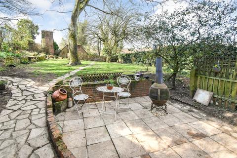4 bedroom semi-detached house for sale, Basingstoke RG24