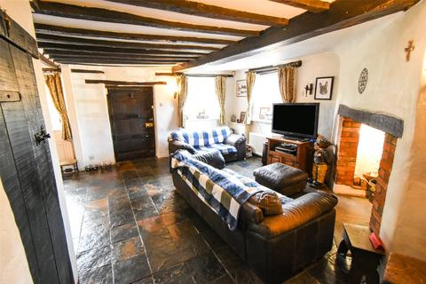 4 bedroom semi-detached house for sale, Basingstoke RG24