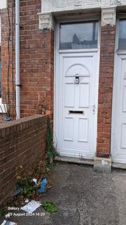 2 bedroom terraced house to rent, Stanhope Road, South Shields, Tyne and Wear, NE33
