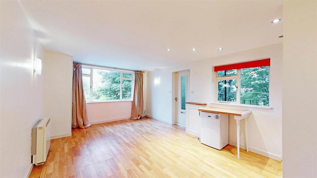 15-Hawthorn-Flatlets-04112023 102717.jpg