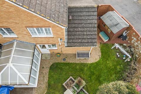 3 bedroom detached house to rent, Slough SL3