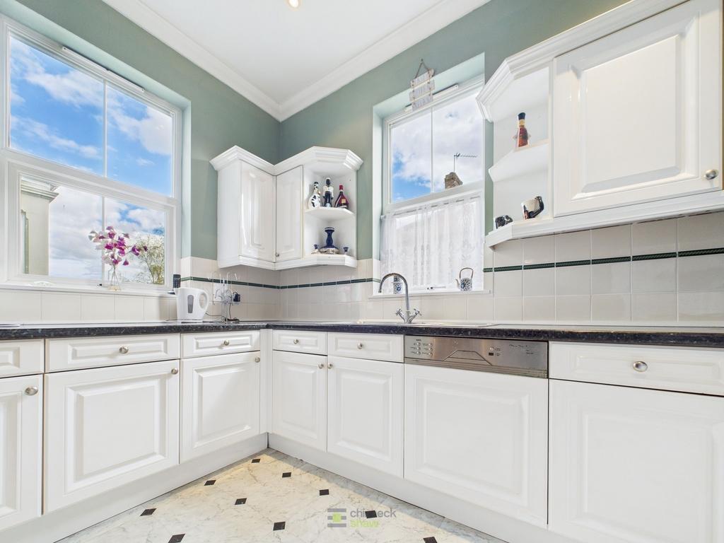 Kitchen 2