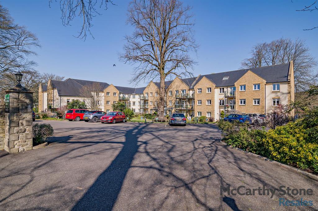 Holmcroft Court