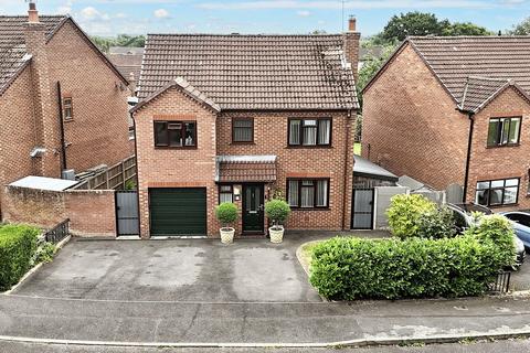 5 Beechcroft Avenue, Wistaston, Crewe, CW2 6SQ