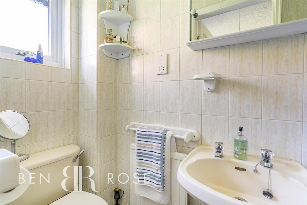 Master Ensuite