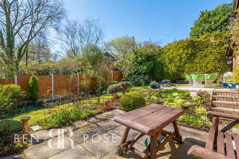 9 Birch Field, Clayton Le Woods, Chorley, PR6 7RE