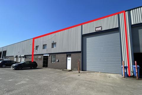 Industrial unit to rent, Unit 15E, Bergen Way, Sutton Fields Industrial Est, Hull, HU7 0YQ