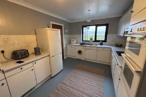 3 bedroom detached house for sale, Pant Glas Park, Llandeilo, Carmarthenshire.
