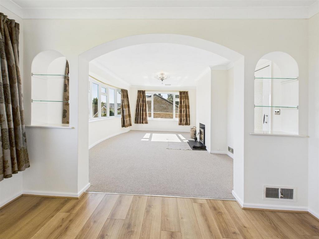 CAM04116 G0-PR0148-STILL043.jpg