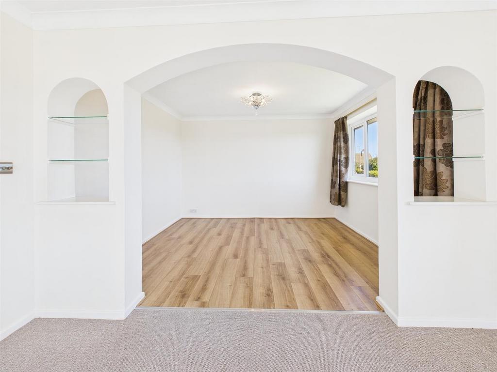 CAM04116 G0-PR0148-STILL037.jpg