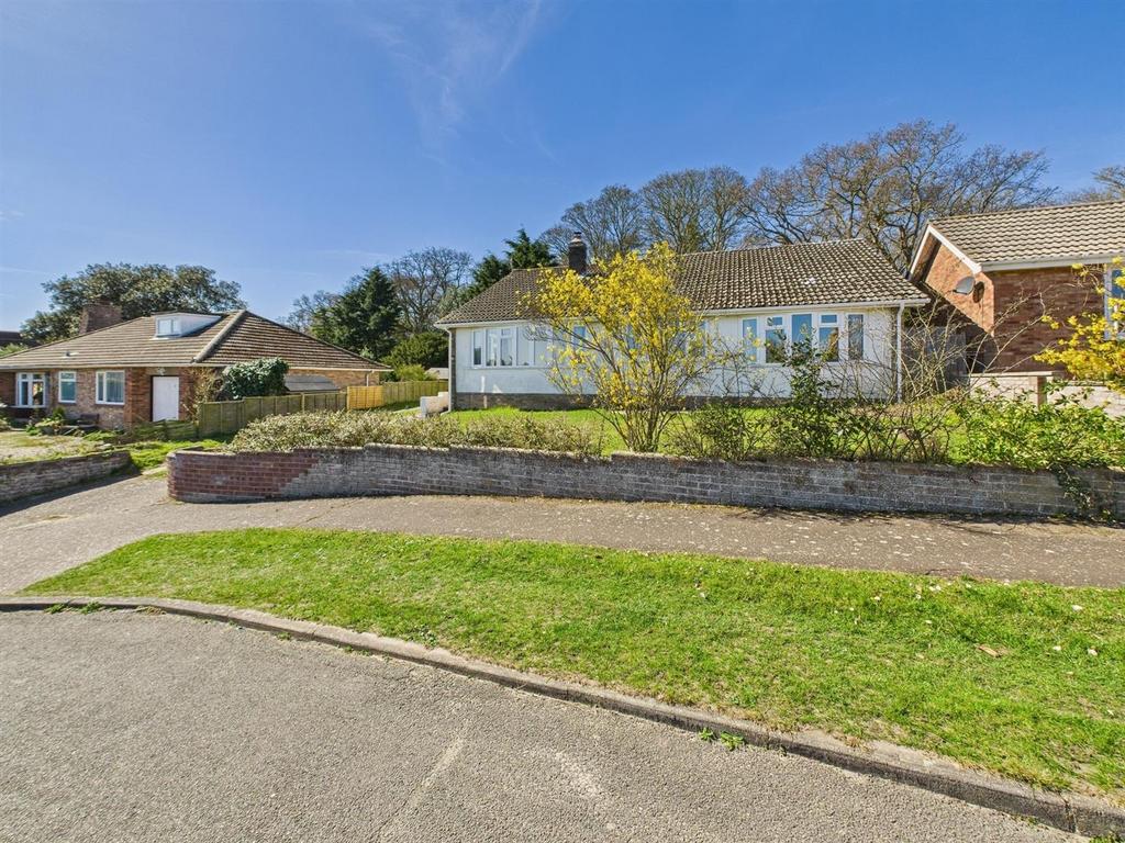 CAM04116 G0-PR0148-STILL062.jpg