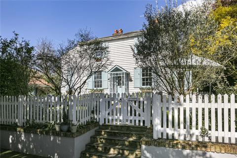 4 bedroom detached house for sale, Mount Gardens, London, SE26