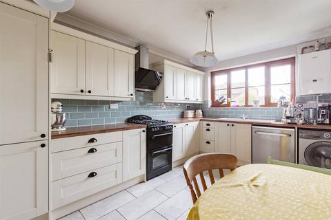 3, Sackett Court Conyngham Road, Minster, Ramsgate, CT12 4HA
