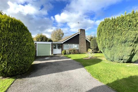 2 bedroom bungalow for sale, The Paddock, Hampshire GU26