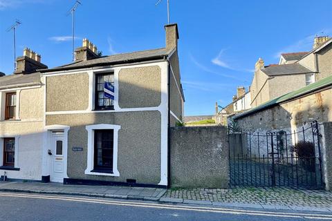 3 bedroom end of terrace house for sale, 30 Kingshead Street, Pwllheli