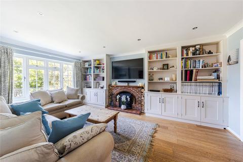 21 Windy Wood, Godalming, GU7 1XX
