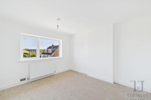 3 bedroom semi-detached house for sale, Gisburn Close, Silverdale, Nottingham