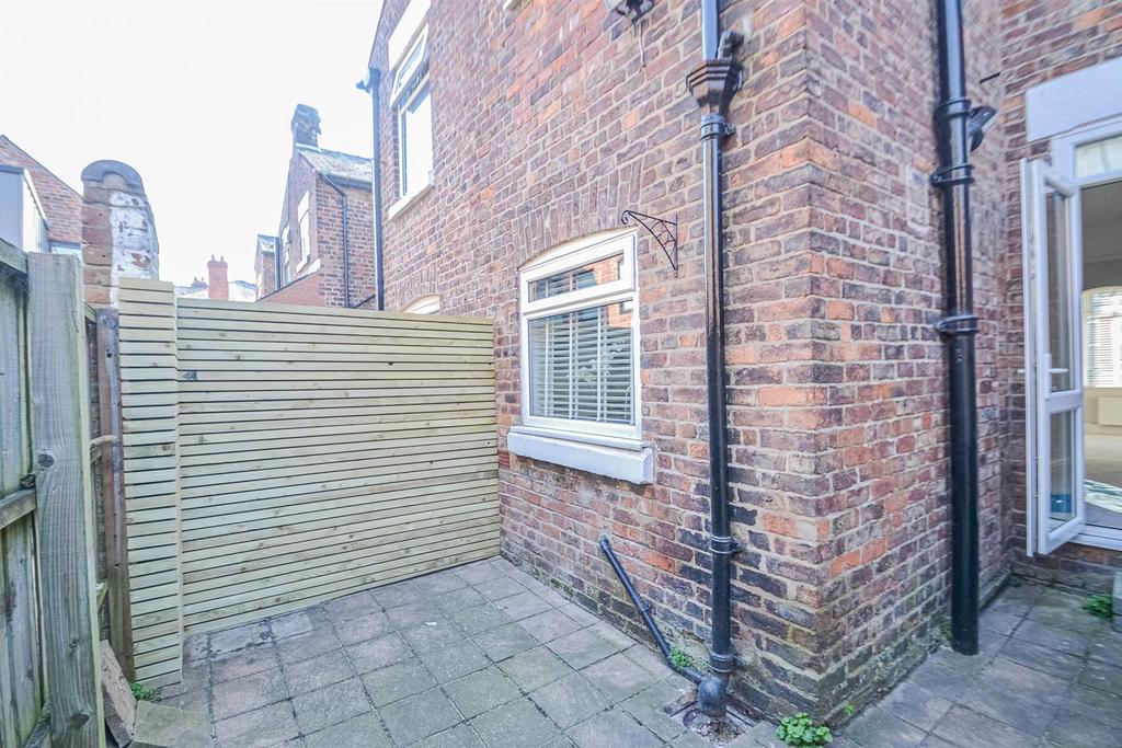 Rear Courtyard