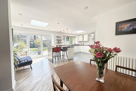 29 Conway Drive, Fulwood, Preston, PR2 3EN
