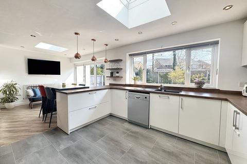 29 Conway Drive, Fulwood, Preston, PR2 3EN
