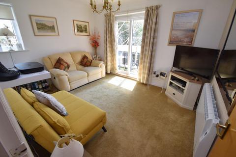 2 bedroom retirement property for sale, Granville Road, Eastbourne BN20