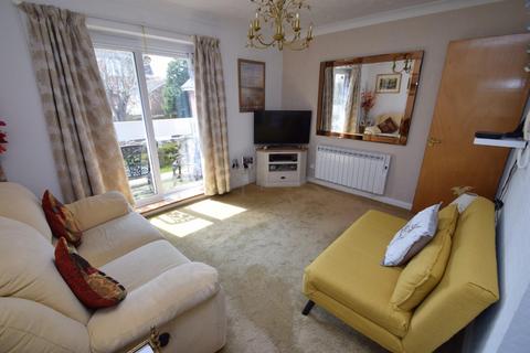 2 bedroom retirement property for sale, Granville Road, Eastbourne BN20