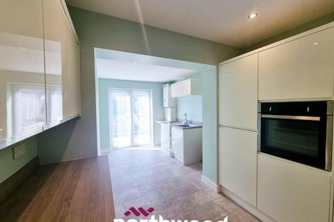 11 Cheltenham Road, Doncaster, DN2 6JE