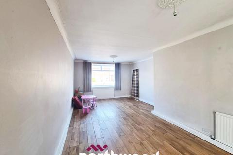 11 Cheltenham Road, Doncaster, DN2 6JE