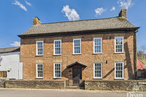 undefined, The Cross, Clearwell, Coleford