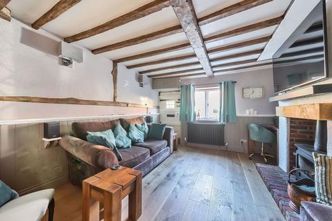 2 bedroom cottage for sale, High Street, Oxted RH8