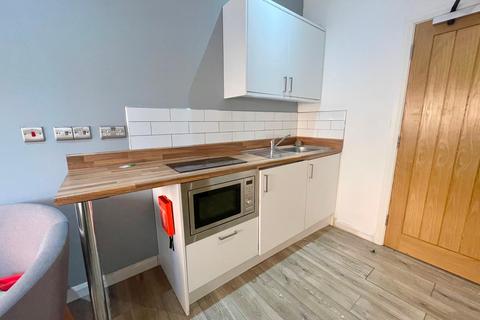 1 bedroom in a house share to rent, ROOMS INC BILLS AVAILABLE NOW