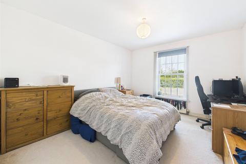 2 bedroom apartment for sale, Mayhill Way, Gloucester, Gloucestershire, GL1