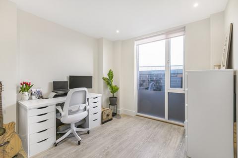 Apartment 15, 3 Gaumont Place, London, SW2 4FZ
