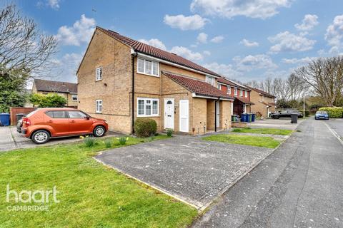 1 bedroom flat for sale, St Bedes Gardens, Cambridge