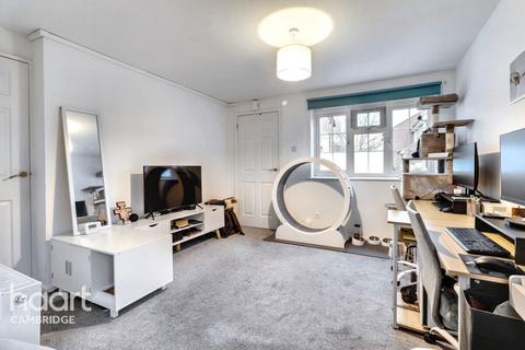 1 bedroom flat for sale, St Bedes Gardens, Cambridge