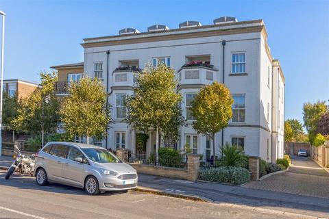 2 bedroom retirement property for sale, Heene Road, Worthing