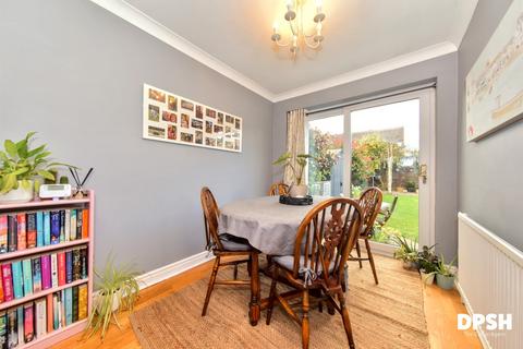 undefined, Meadowgate Vale, Lofthouse, Wakefield