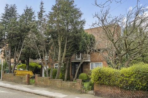 4 bedroom detached house for sale, Westhorne Avenue, London