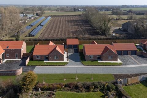 undefined, Tholthorpe, York