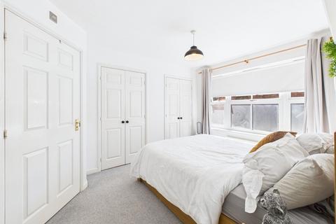 40 The Courtyard, Gloucester, GL1 3PS