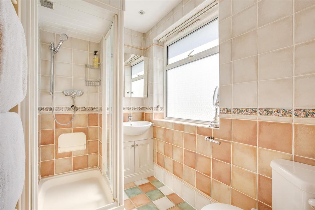 40 Wycombe Road, HP15 6 RY-8.jpg